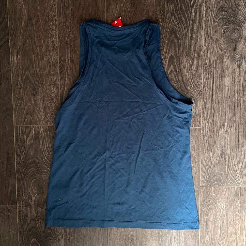 Nike Tank - Picture 2 of 2